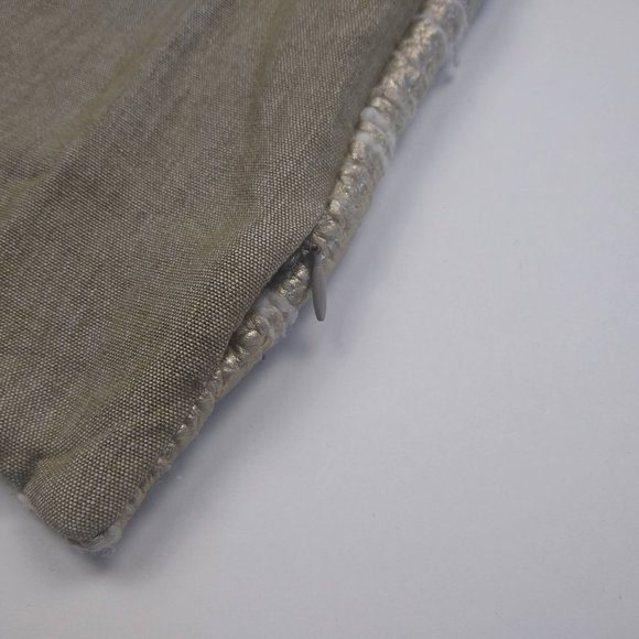 Metallic Knit Throw Pillow Cover 20"x20" - Picture 4 of 6